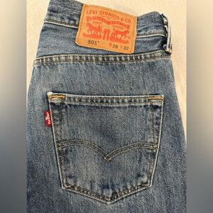 Vintage Levi 501’s Classic Wash